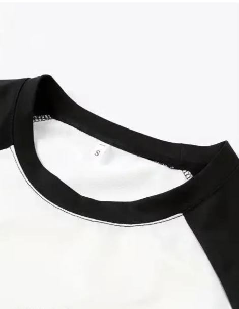 Oversized black and white tshirt for girls - Image 3